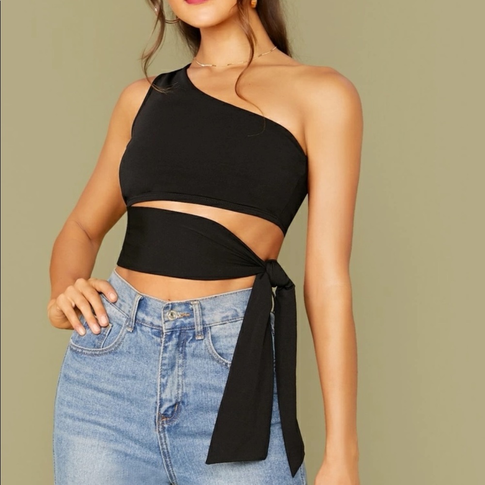 SHEIN Black One Shoulder Cutout Self-Tie Top (small)